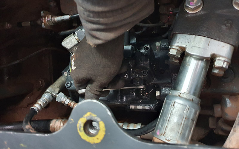 Mantenimiento preventivo y correctivo de sistemas hidráulicos 2